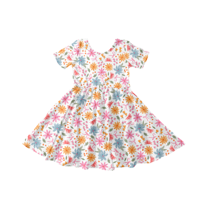 Bright Dainty Spring Floral