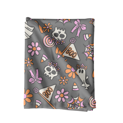 Trendy Halloween Ghosts Seamless pattern