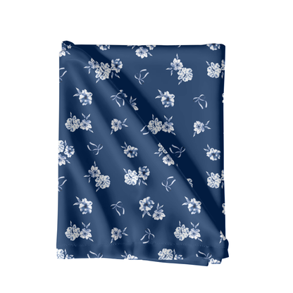 Navy blue watercolor floral Pattern