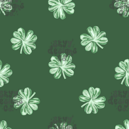 Watercolor green clovers Pattern